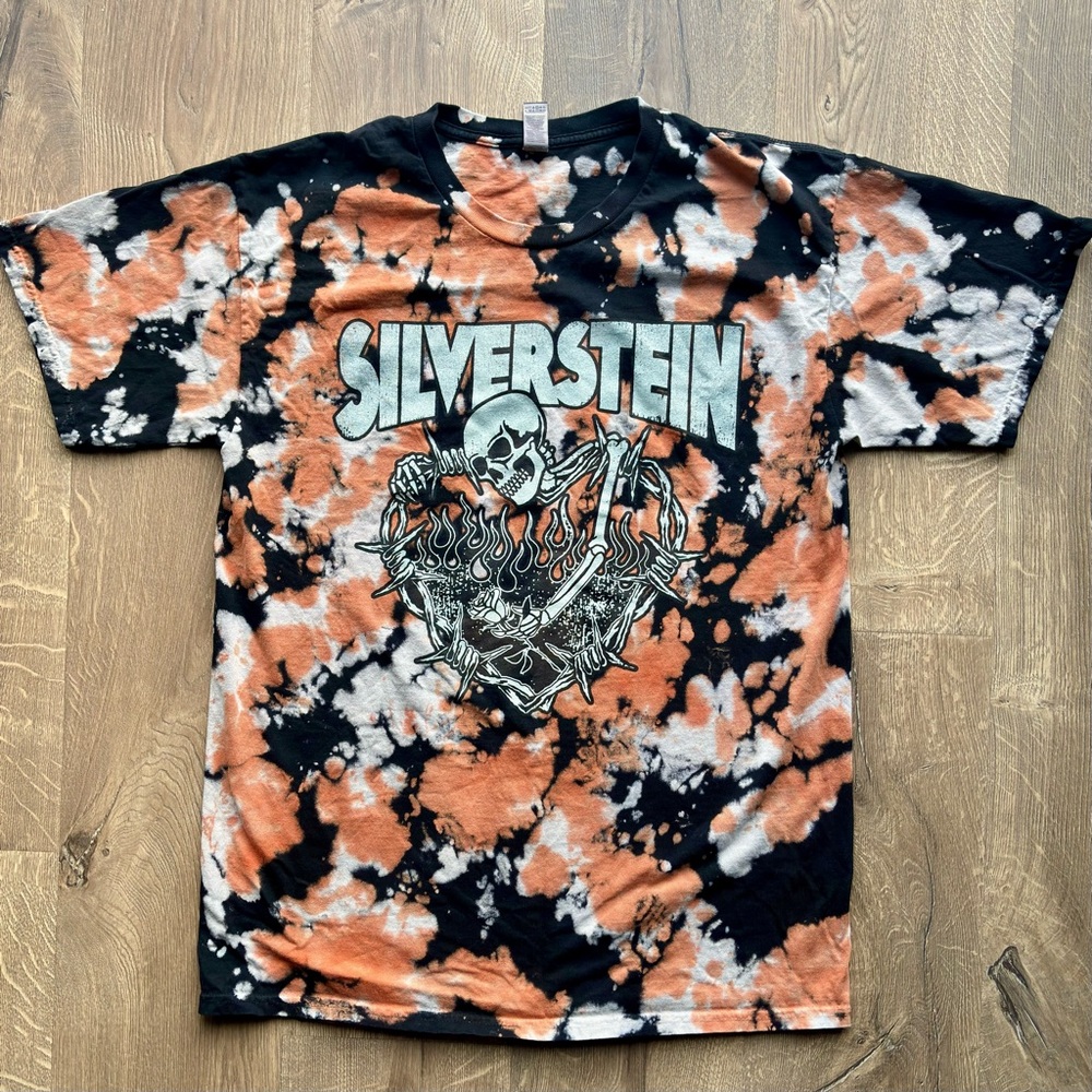 Silverstein Band Skull Barbed Wire Heart Tie-Dye Mens T-shirt LG